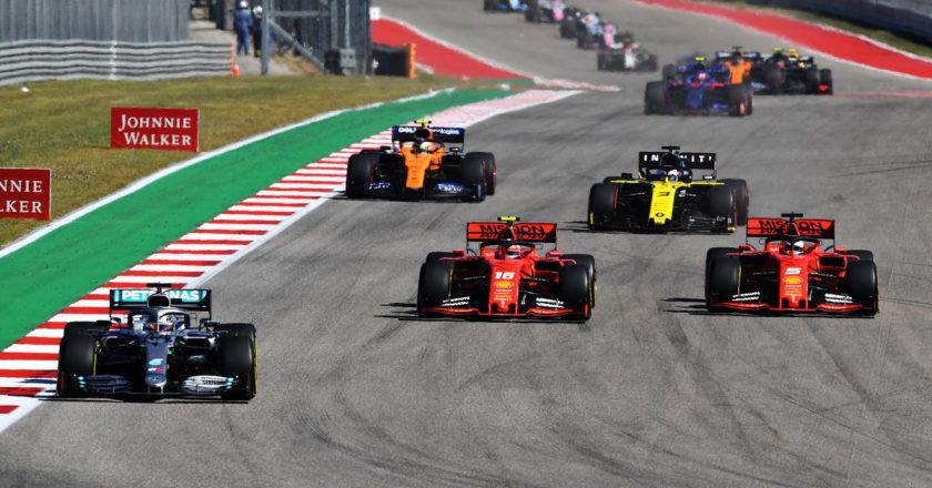 Apple is considering giving up to $2 billion per year to show races in Formula One