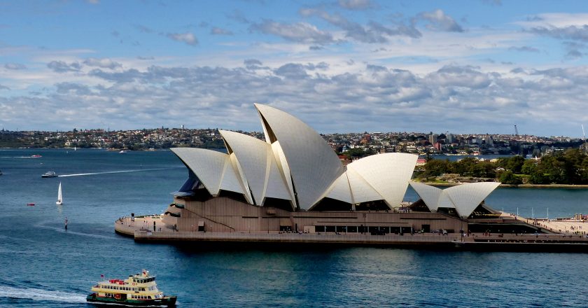 Diving into the 50 years history of the Sydney Opera House