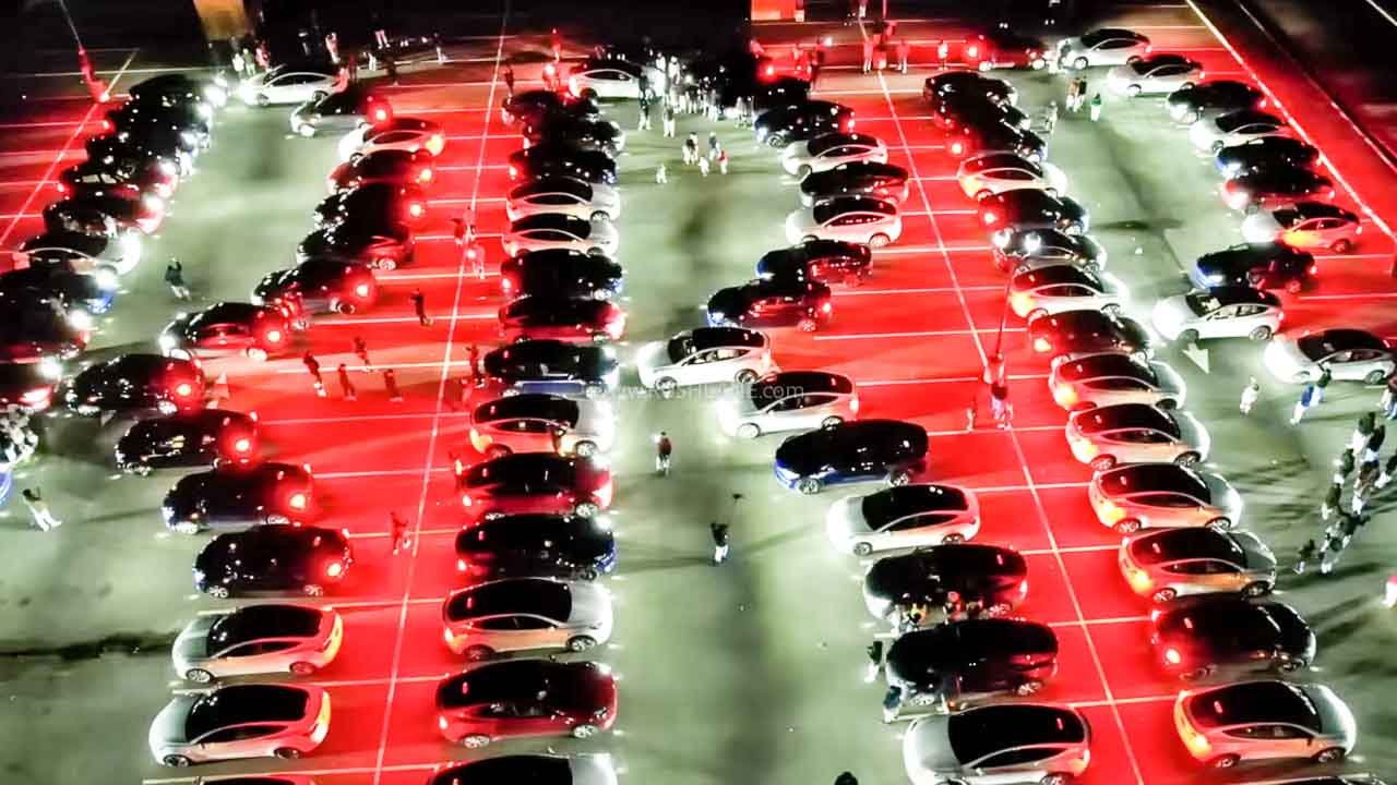 Tesla Light Show Breaks World Record A Dazzling Night in Espoo IKON